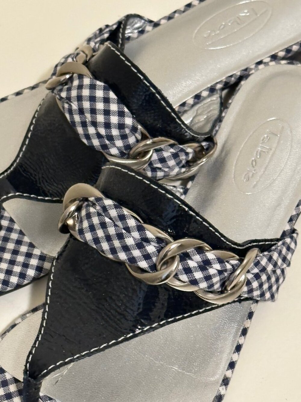 Vintage Talbots black thong sandal with gingham details, like new, 8 1/2